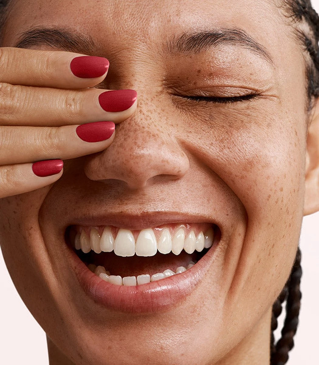 Pink Gellac - Moulin Red - Gellak - Vegan - Rood - Glanzend - 15ml - Afbeelding 2