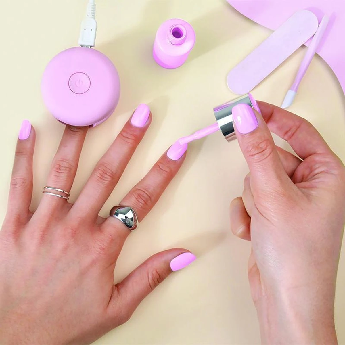 Le Mini Macaron Fairy Floss Gel Manicure Kit - 3-in-1 Manicure Kit - Fairy Floss - Afbeelding 4