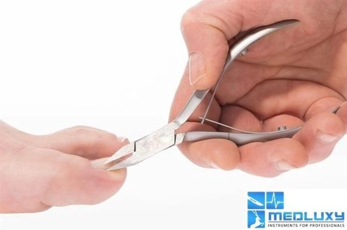 MEDLUXY - Nageltang - Hoektang ( Ingegroeide Nagels , Nagelhoekjes ) Spits Rechte Bek - Nagelknipper - 13 Cm - Afbeelding 2