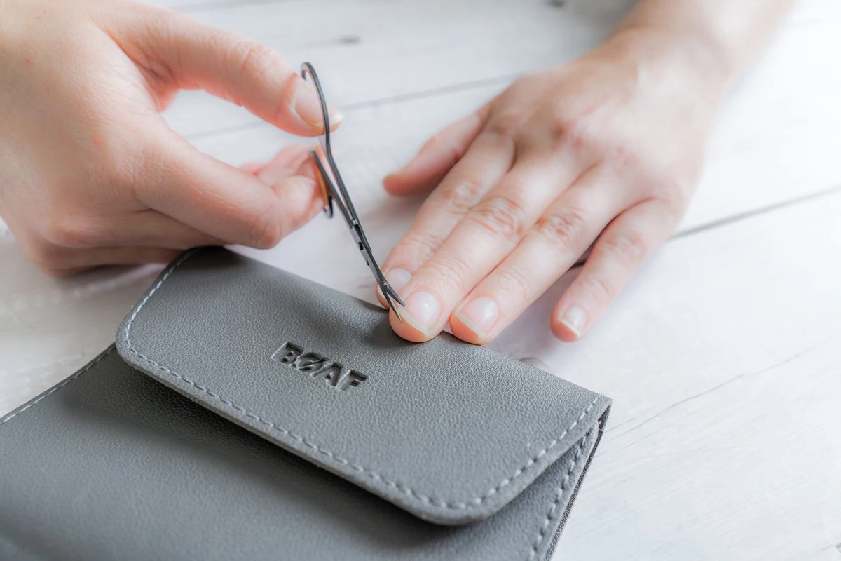 Merkloos Luxe 16-delige | Manicure Set | Met Lederen Opbergetui | Manicureset | Nagelknipper | Grijs - Afbeelding 4