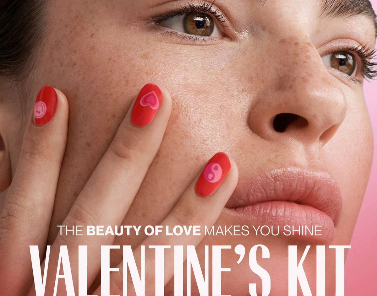 Pink Gellac - Valentine's Kit Color Box - Gellak Set Kleuren - 3 X 15 Ml Inclusief Nail Art Stickers - Afbeelding 2